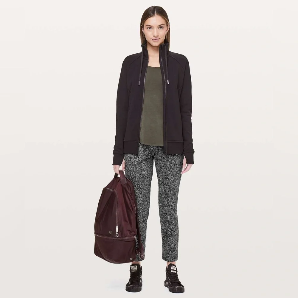 Lululemon On The Fly Pant 28